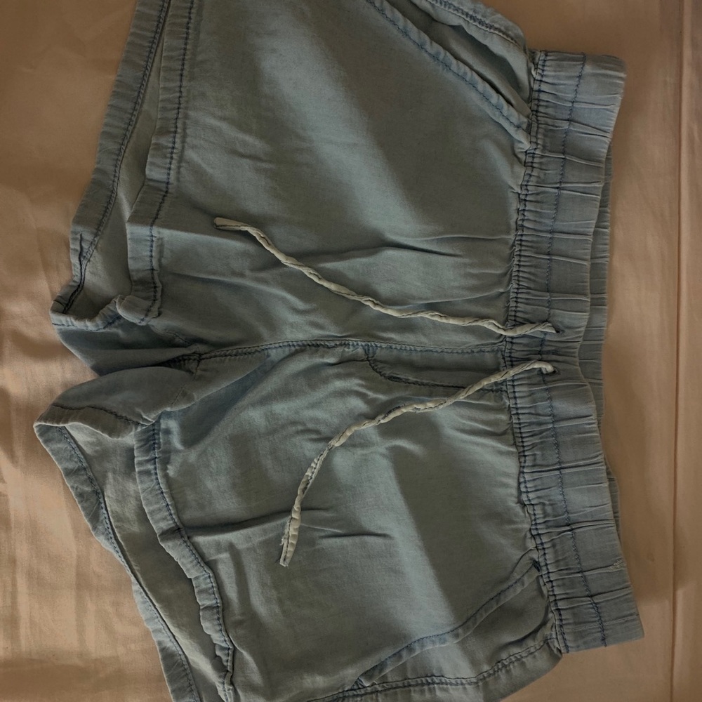shorts.